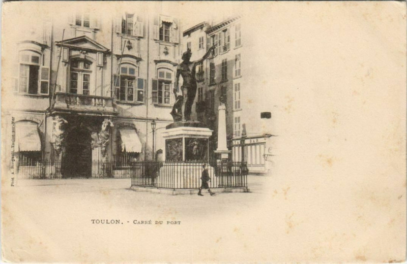 Carte postale ancienne Toulon Carre du Port France à Toulon
