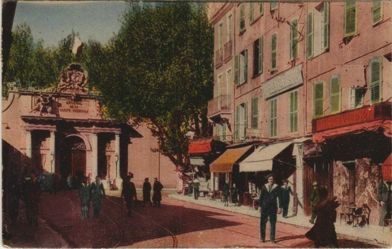 Carte postale ancienne Toulon Porte de l'Arsenal France à Toulon