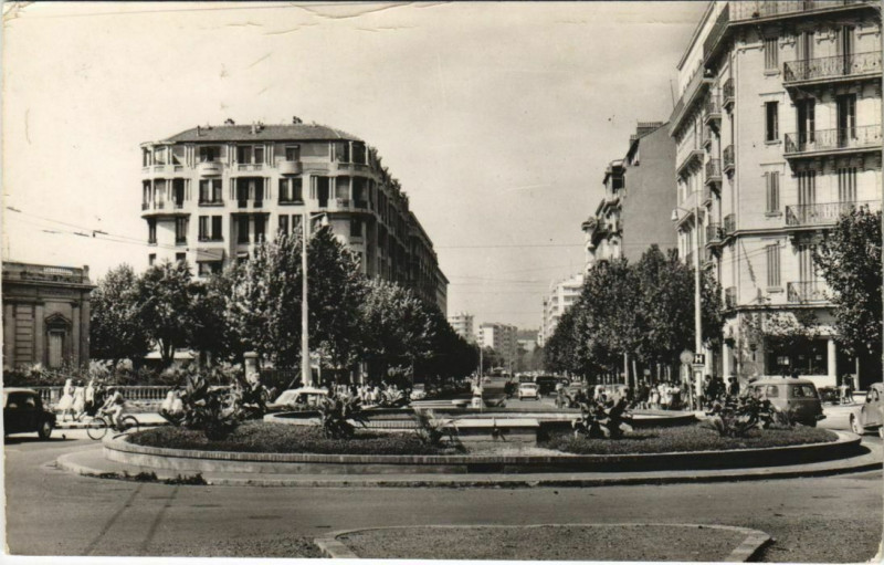 Carte postale ancienne Toulon Boulevard du General Leclerc France à Toulon