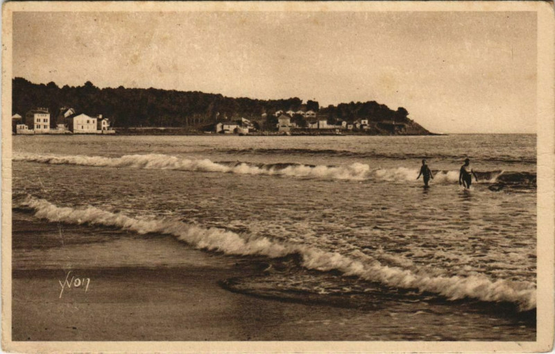 Carte postale ancienne Toulon La Plage des Sablettes France à Toulon