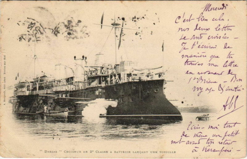 Carte postale ancienne Toulon Dassas Croiseur de 2e Classe a Batterie France à Toulon