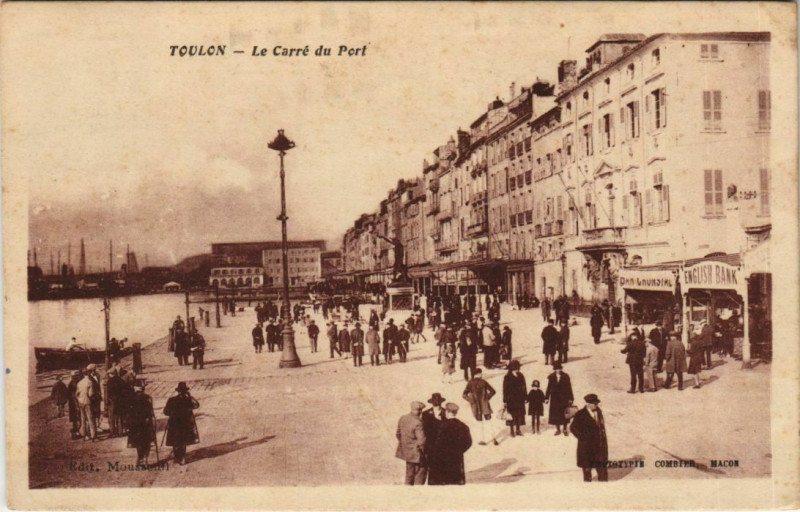 Carte postale ancienne Toulon Le Carre du Port France à Toulon
