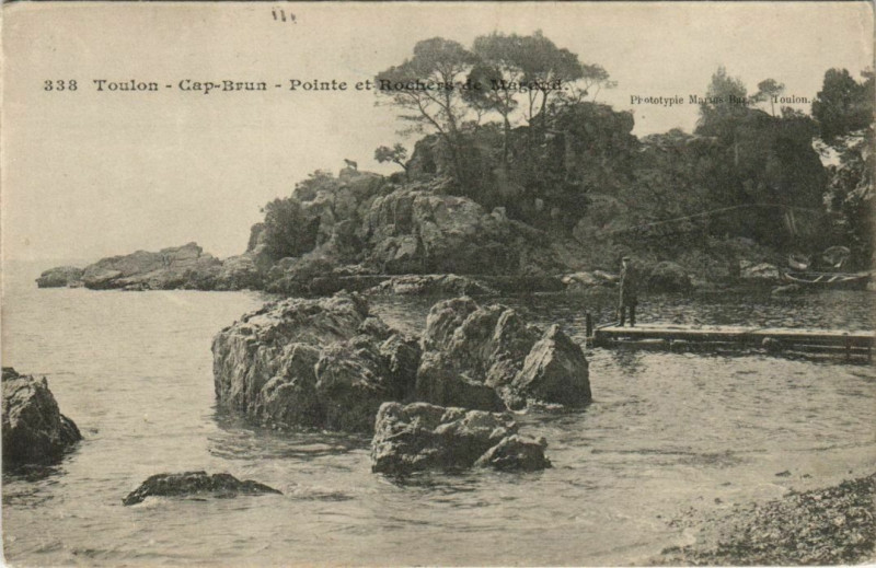 Carte postale ancienne Toulon Cap Brun ,Pointe et Rochers de Magaud France à Toulon