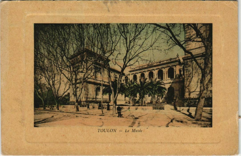 Carte postale ancienne Toulon Le Musee France à Toulon
