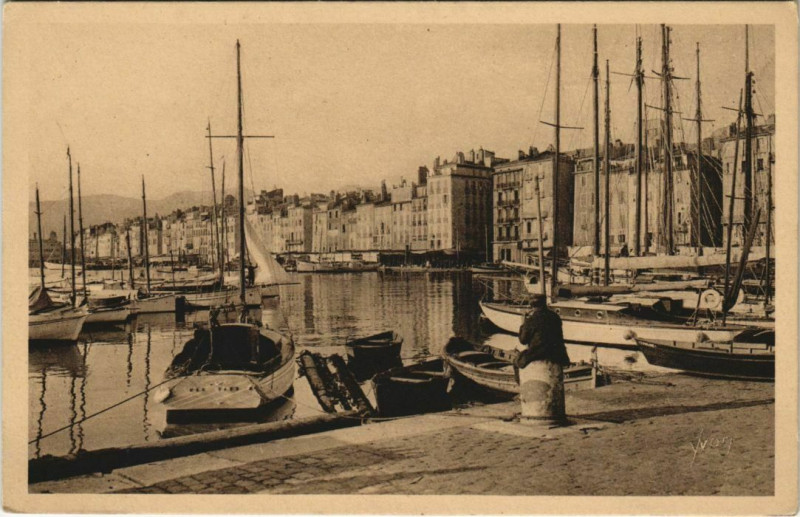 Carte postale ancienne Toulon Le Port France à Toulon