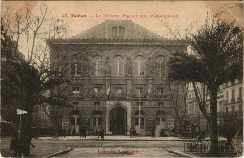 Carte postale ancienne Toulon Le Theatre France à Toulon