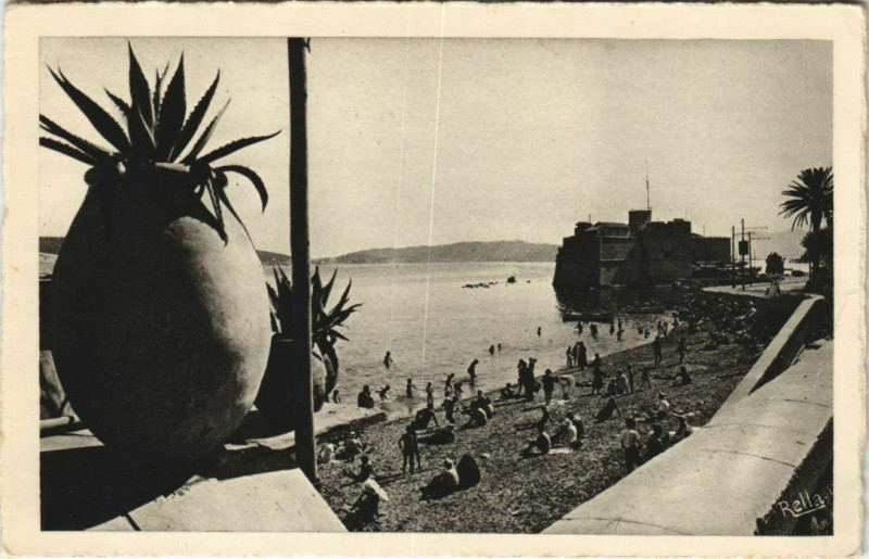 Carte postale ancienne Toulon Le Mourillon ,le Fort Saint-Louis et la Plage France à Toulon