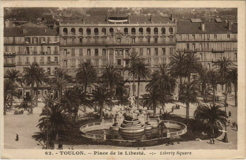 Carte postale ancienne Toulon Place de la Liberte France à Toulon