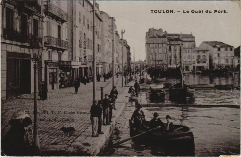 Carte postale ancienne Toulon Le Quai du Port France à Toulon