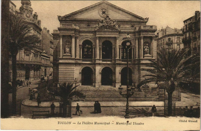 Carte postale ancienne Toulon Le Theatre Municipal France à Toulon