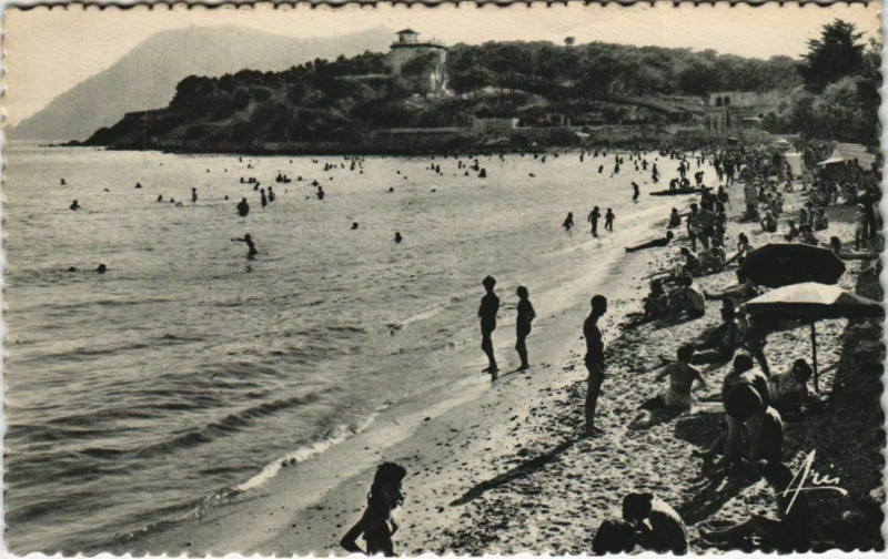 Carte postale ancienne Toulon Plage des Sablettes France à Toulon