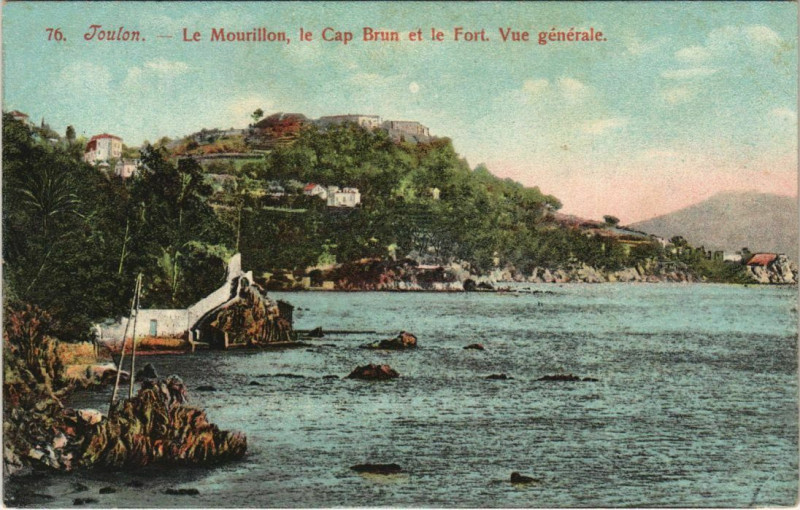 Carte postale ancienne Toulon Le Mourillon ,le Cap Brun,le Fort France à Toulon