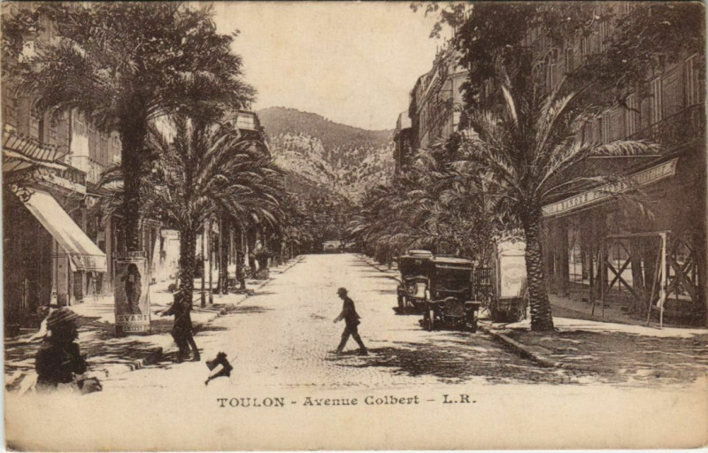 Carte postale ancienne Toulon Avenue Colbert France à Toulon