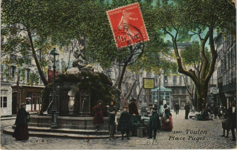 Carte postale ancienne Toulon Place Puget France à Toulon