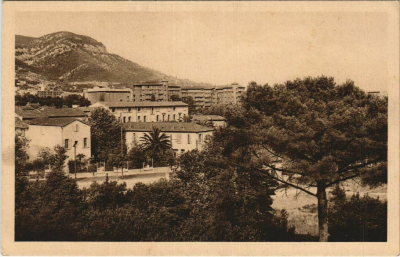 Carte postale ancienne Toulon Clinique Malartic France à Toulon