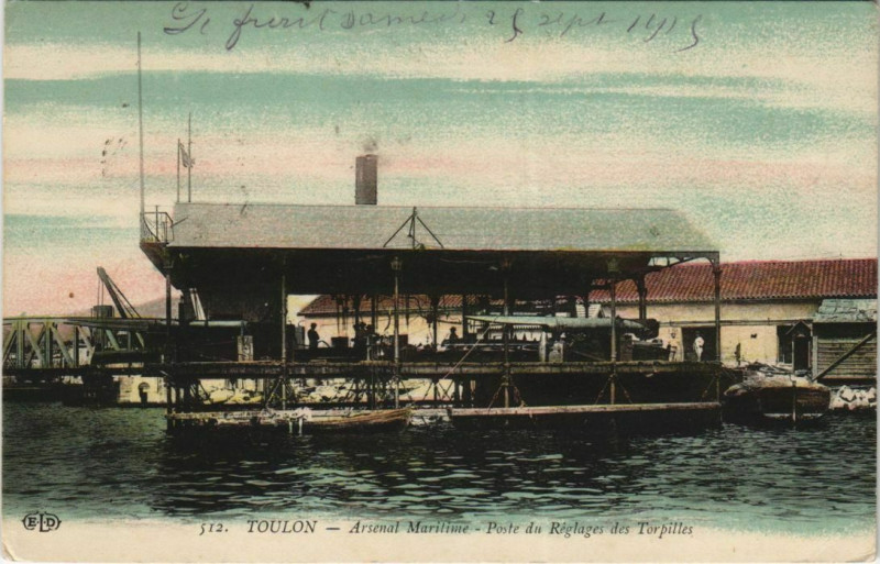 Carte postale ancienne Toulon Arsenal Maritime,Poste du Reglages ds Torpilles France à Toulon