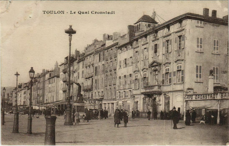 Carte postale ancienne Toulon Le Quai Cronstadt France à Toulon
