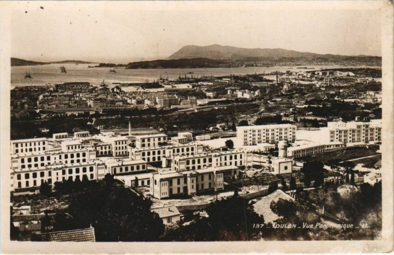 Carte postale ancienne Toulon vue panoramique France à Toulon