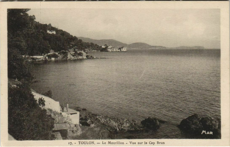Carte postale ancienne Toulon -Mourillon vue sur le Cap Brun France à Toulon