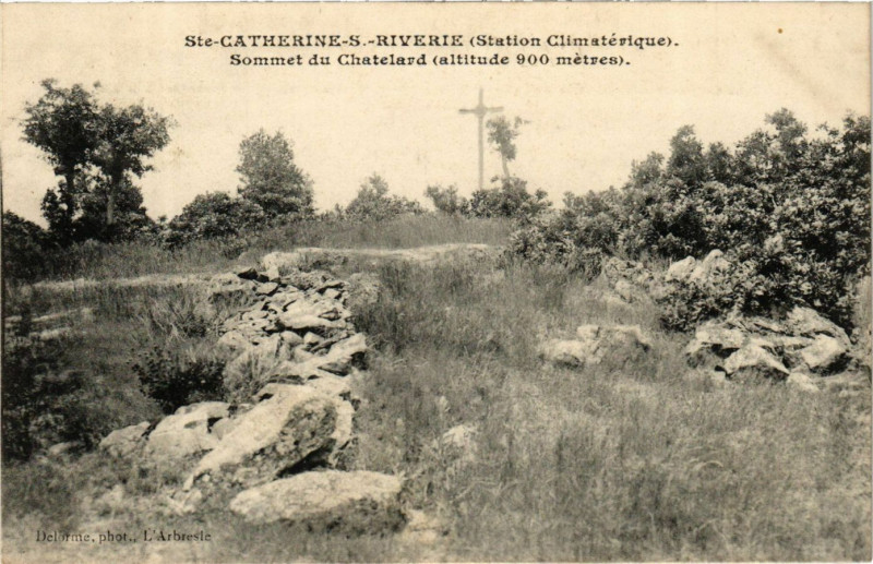 Carte postale ancienne Ste Catherine s Riverie - Sommet du Chatelard alt 900 m. à Riverie