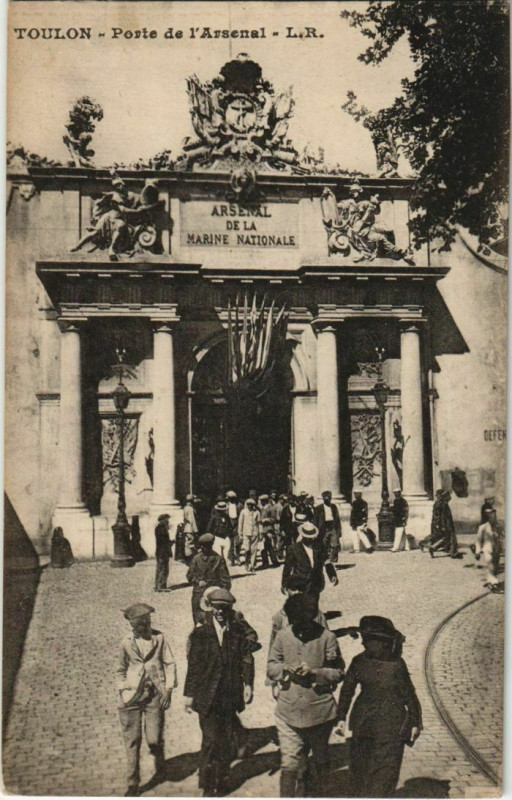 Carte postale ancienne Toulon Porte de l'Arsenal France à Toulon