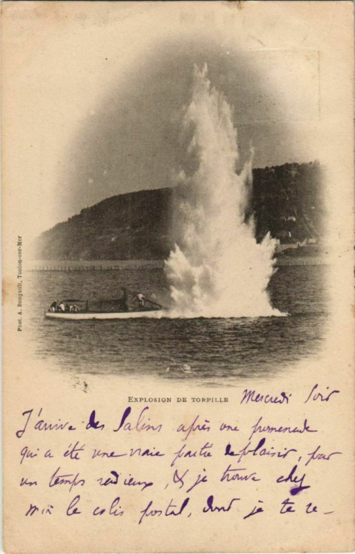 Carte postale ancienne Toulon Explosion de Torpille France à Toulon