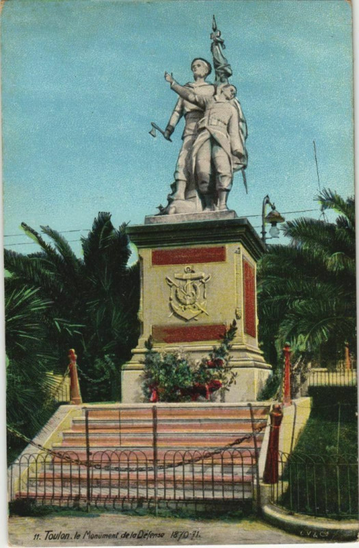 Carte postale ancienne Toulon Monument de la Defense France à Toulon