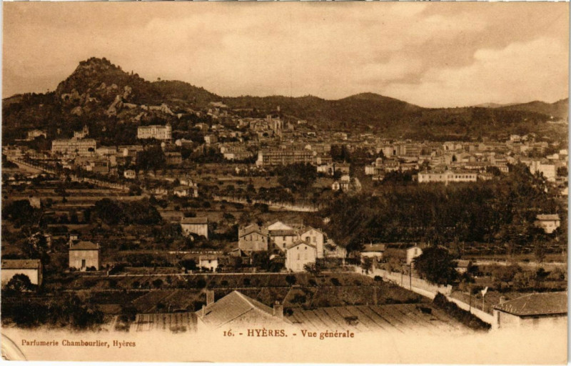 Carte postale ancienne Hyeres - Vue générale à Hyères