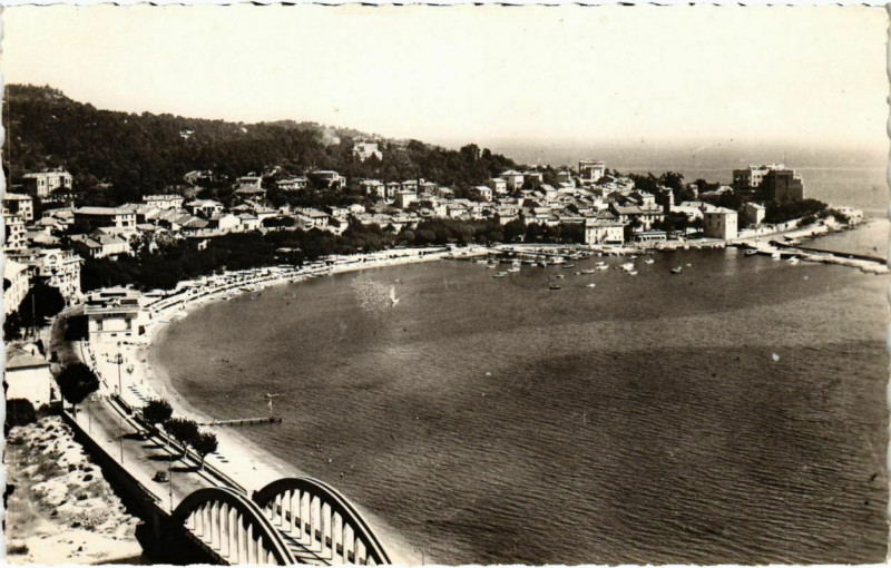 Carte postale ancienne Sainte-Maxime-sur-Mer - Vue sur la Baie à Sainte-Maxime