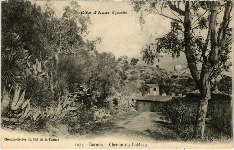 Carte postale ancienne Bormes - Chemin du Chateau