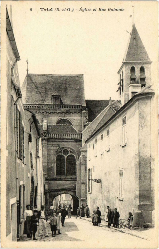 Carte postale ancienne Triel - Ãglise et Rue Galande
