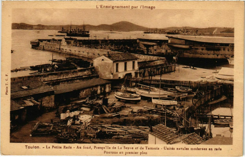 Carte postale ancienne Toulon - La Petite Rade à Toulon