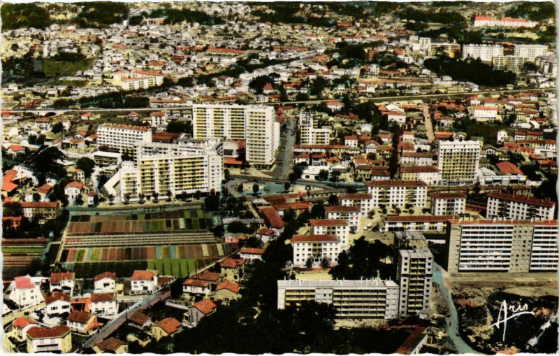 Carte postale ancienne Toulon - Vue générale à Toulon