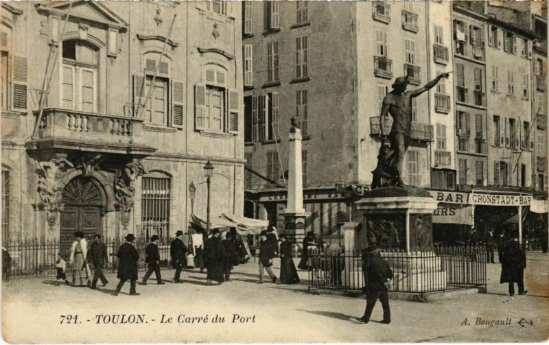 Carte postale ancienne Toulon - Le Carre du Port à Toulon