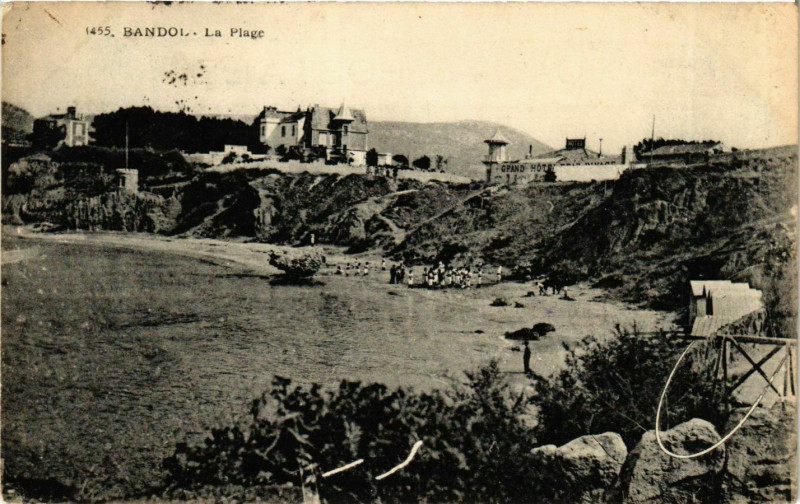 Carte postale ancienne Provence Cote-d'Azur Var Bandol La Plage à Bandol