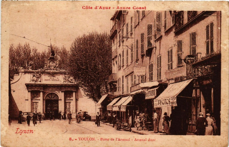 Carte postale ancienne Toulon Porte de l'Arsenal à Toulon