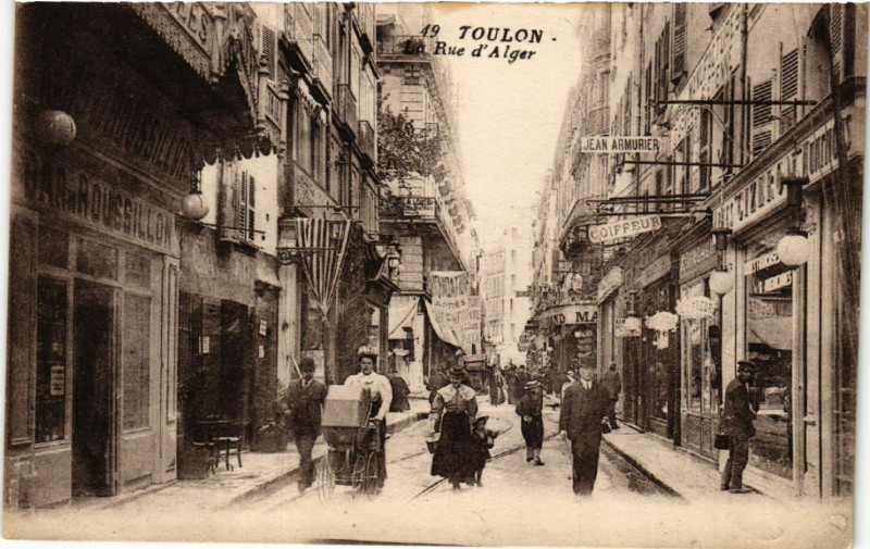 Carte postale ancienne Toulon La Rue d'Alger à Toulon