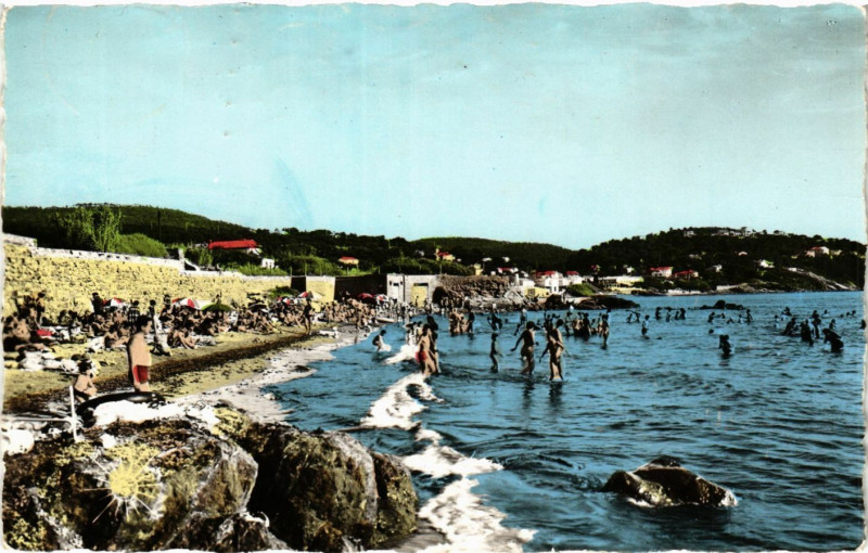 Carte postale ancienne Toulon et ses Environs Plage du Pradet - La Garonne à Toulon