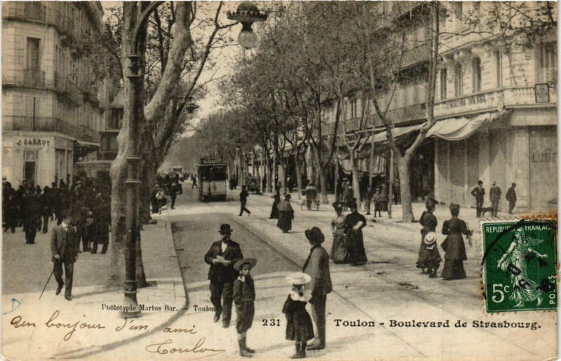 Carte postale ancienne Toulon Boulevard de Strasbourg à Toulon