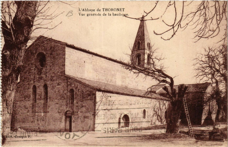 Carte postale ancienne Abbaye du Thoronet Vue générale de la basilique
