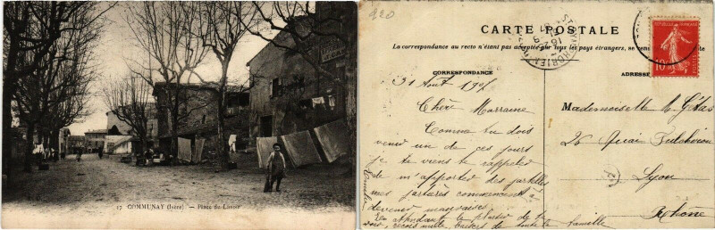 Carte postale ancienne Communay Place du Lavoir. à Communay