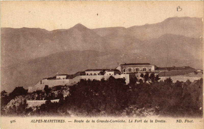 Carte postale ancienne Route de la Grande-Corniche - Le Fort de la Drette