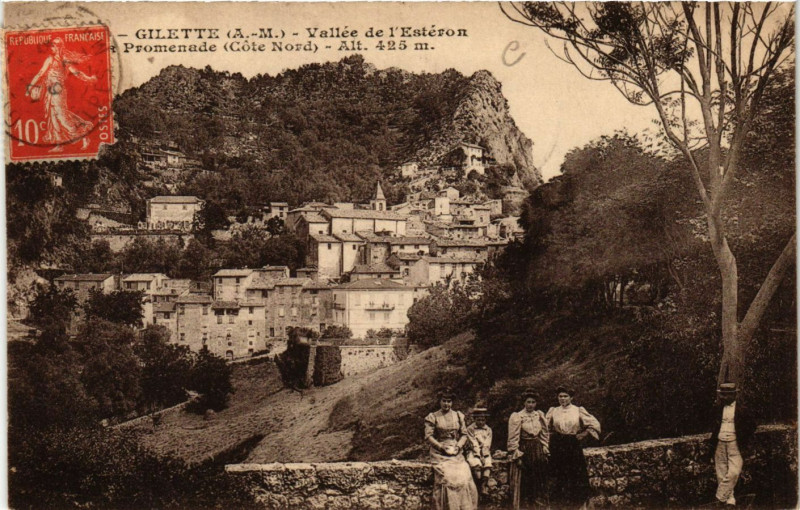 Carte postale ancienne Gilette - Promenade - coté Nord - Vallée de l'éeteron à Gilette