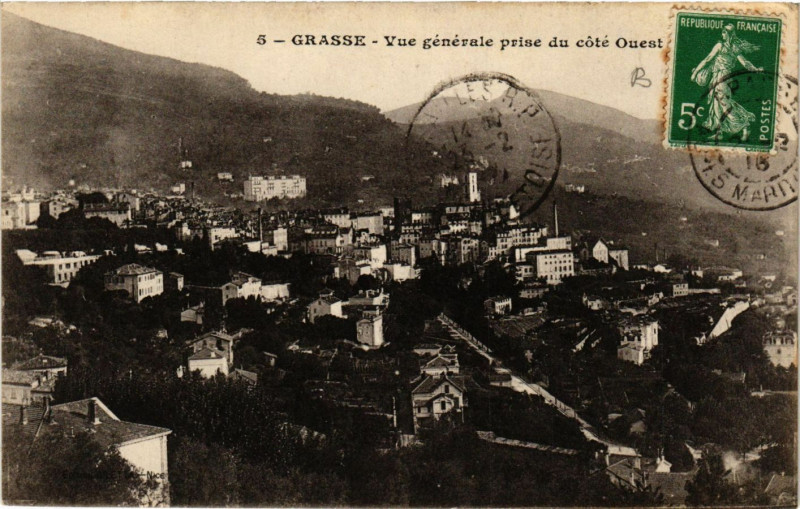 Carte postale ancienne Grasse - Vue générale prise du coté Ouest à Grasse