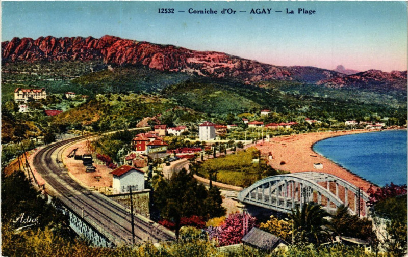 Carte postale ancienne Corniche-d'Or - Agay - La Plage