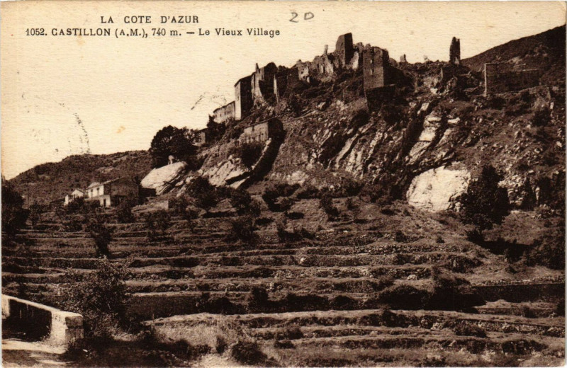 Carte postale ancienne Castillon - Le Vieux Village à Castillon