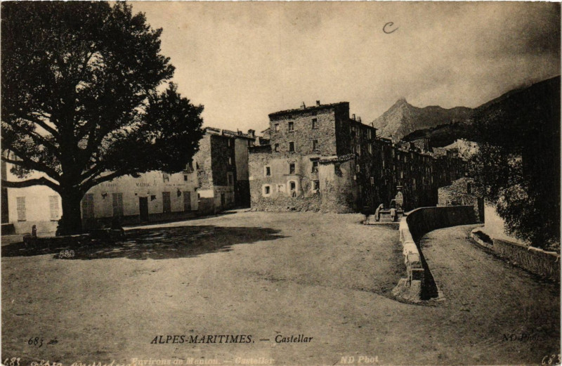 Carte postale ancienne Castellar - Scene à Castellar