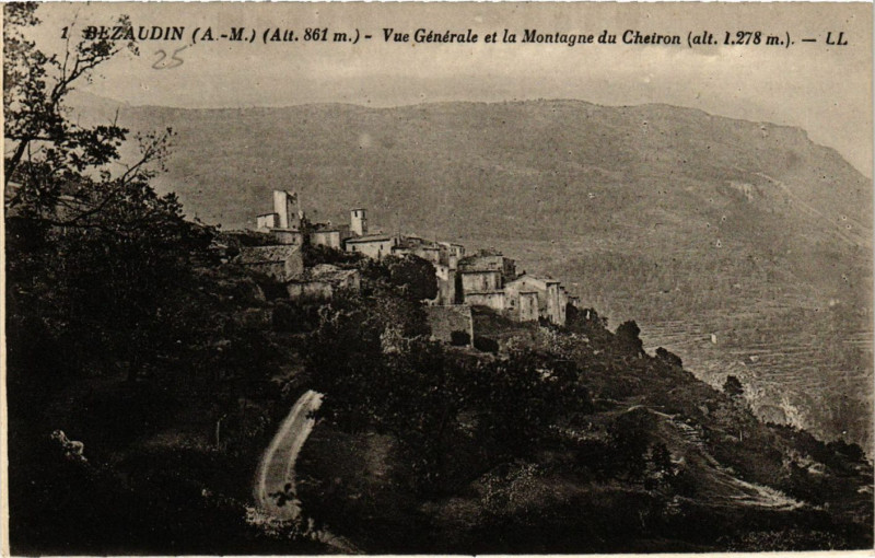 Carte postale ancienne Bezaudin - Vue générale et la Montagne du Cheiron