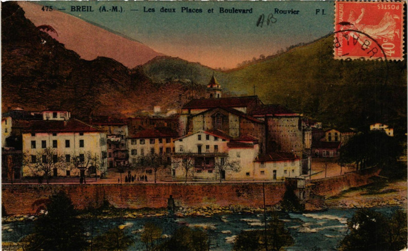 Carte postale ancienne Breil - Les Deux Places et Boulevard Rouvier