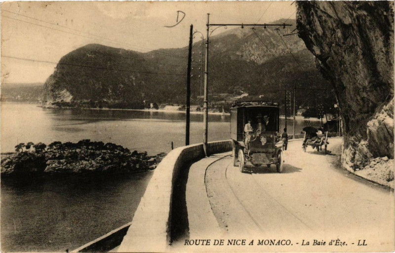 Carte postale ancienne Route de Nice a Monaco La Baie d'Eze à Nice